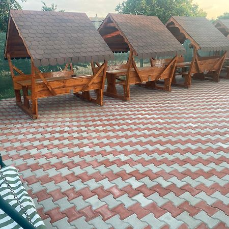 Casa Laura Guest House Корбу Екстериор снимка