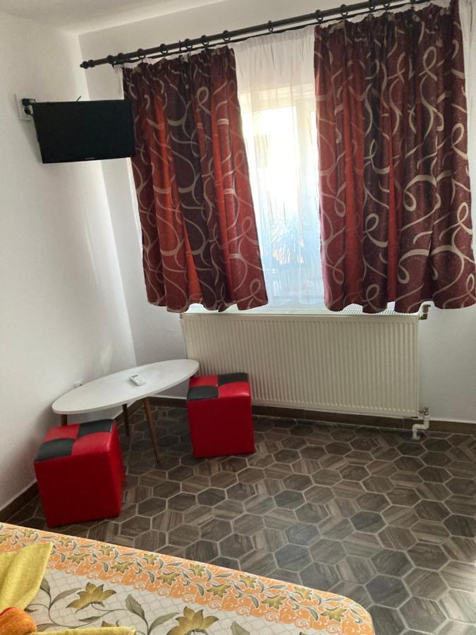 Casa Laura Guest House Корбу Екстериор снимка