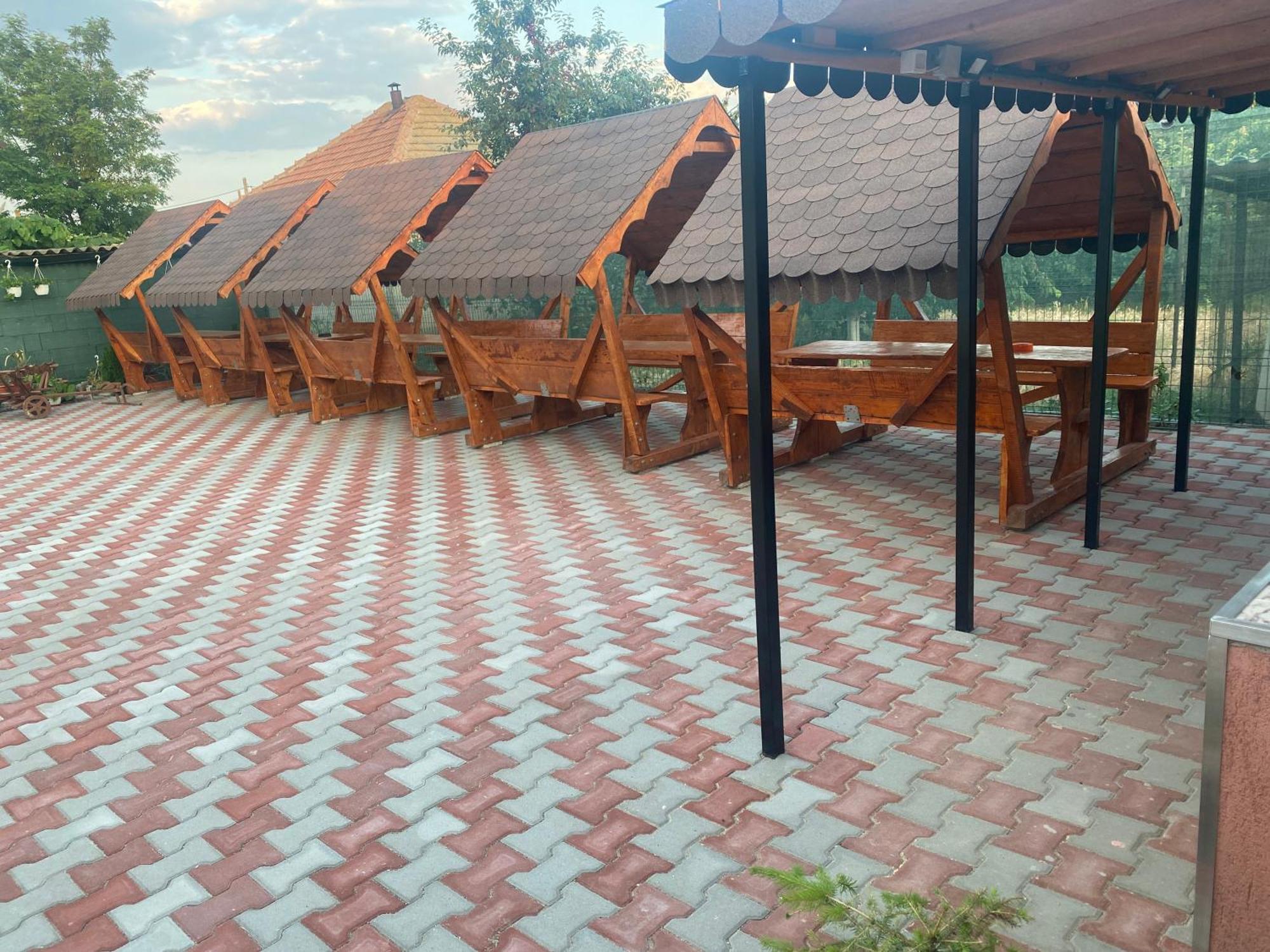 Casa Laura Guest House Корбу Екстериор снимка