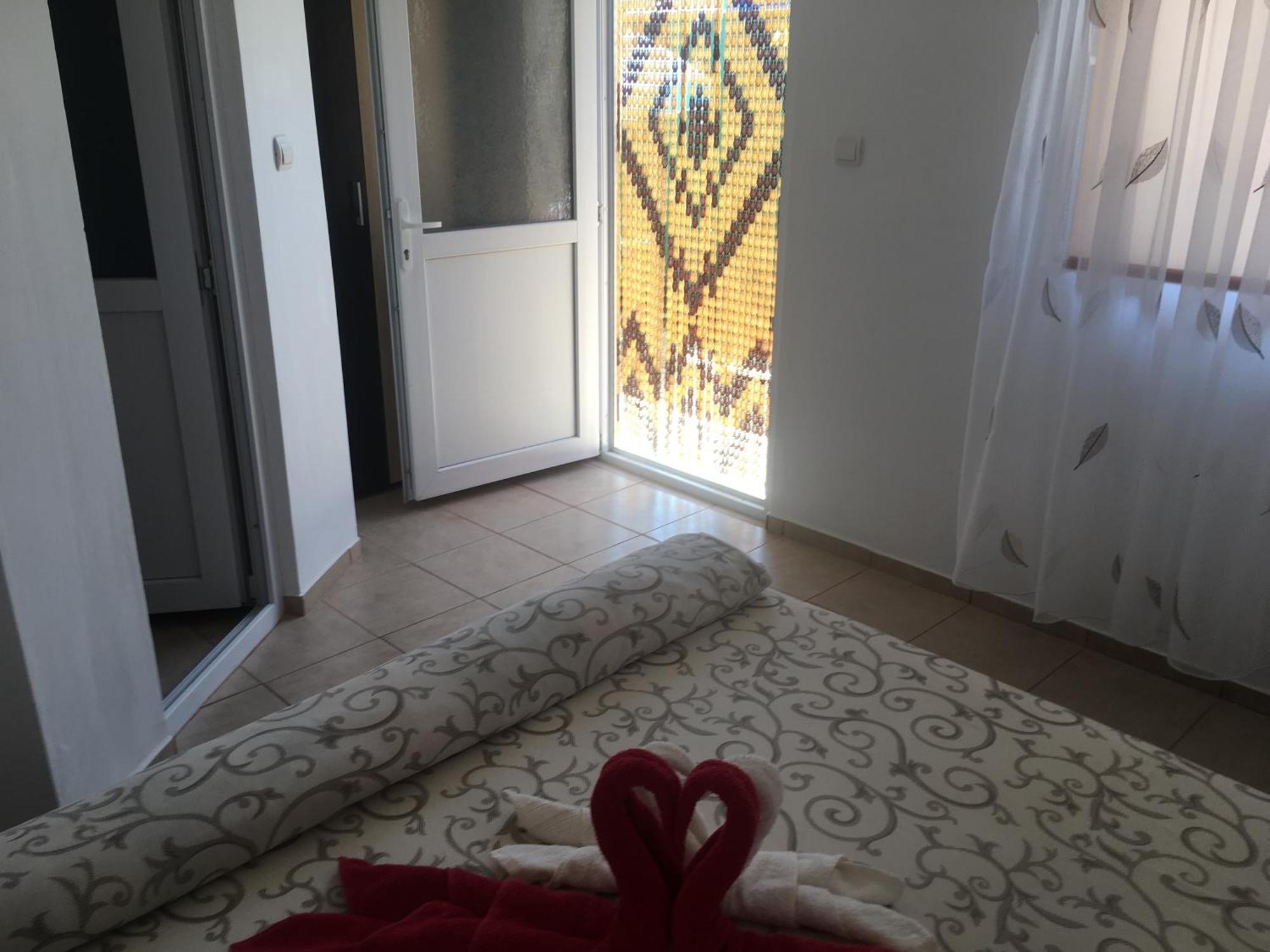Casa Laura Guest House Корбу Екстериор снимка